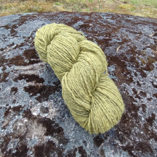 Unnaslahden lammastilan NORKKO Karstalanka, luonnonväreillä värjätyt, Koivu, 100g