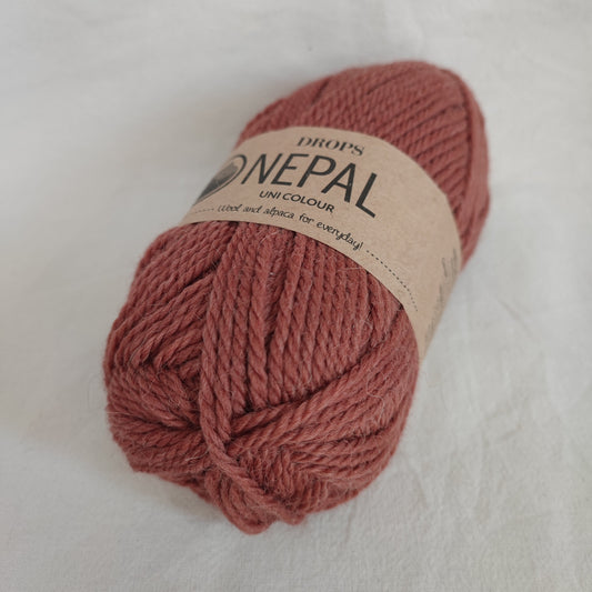 ENNAKKOTILATTAVISSA Drops Nepal -villalanka, Punainen savi, 8914