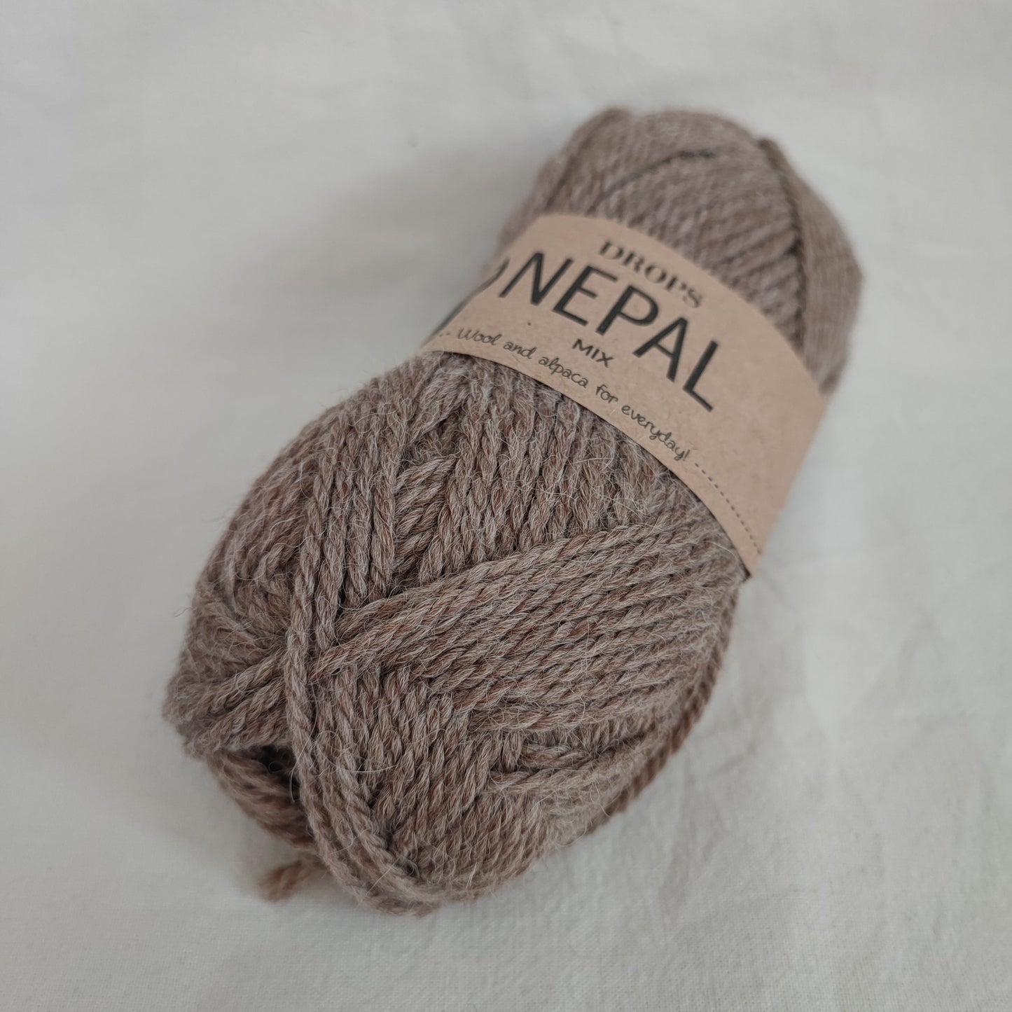 ENNAKKOTILATTAVISSA Drops Nepal mix -villalanka, Kameli, 0618
