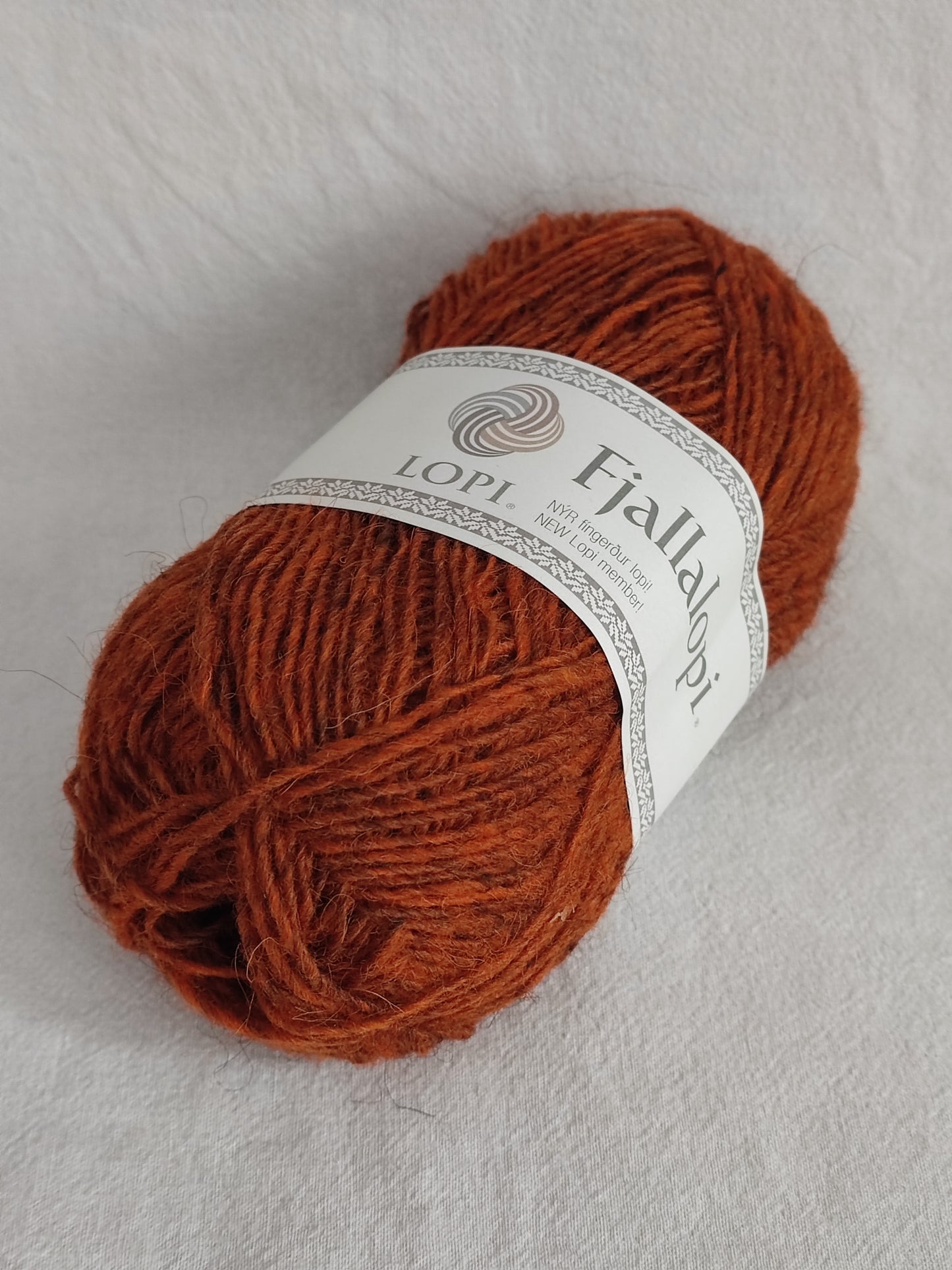 Istex Fjallalopi islantilainen villalanka, Lopi-lankaperheen uutuus, Oranssi, 3042, 50g