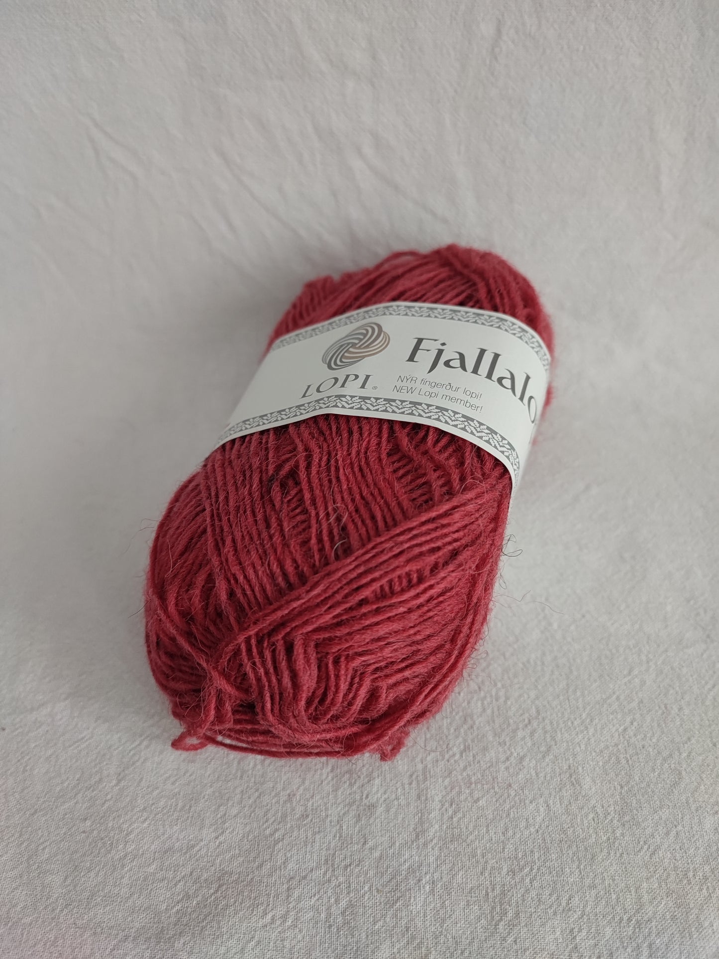 Istex Fjallalopi islantilainen villalanka, Lopi-lankaperheen uutuus, Tumma roosa, 3072, 50g