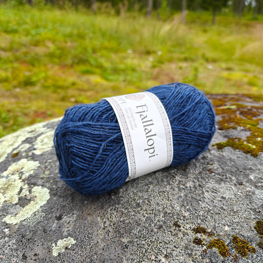 Istex Fjallalopi islantilainen villalanka, Lopi-lankaperheen uutuus, Merensininen, 3020, 50g