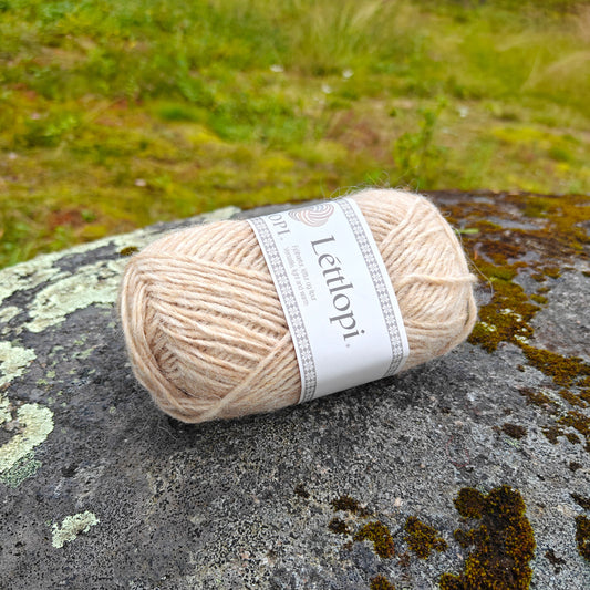 Istex Lettlopi, Vaalea beige, 1418