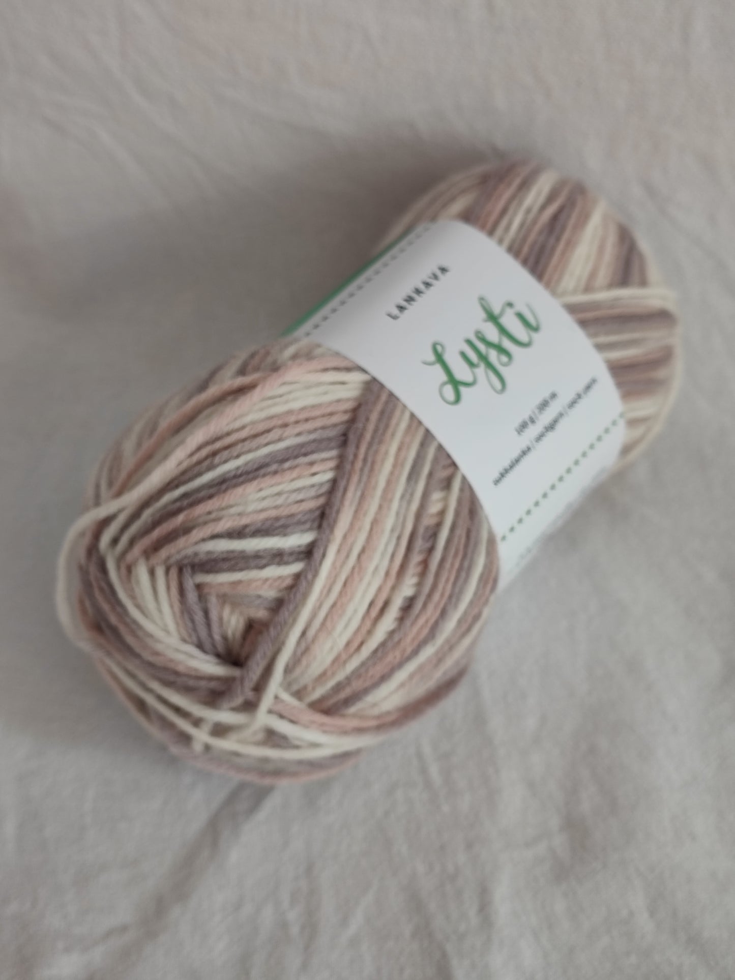 Lankava Lysti -sukkalanka, Untuva, 6009, 100g