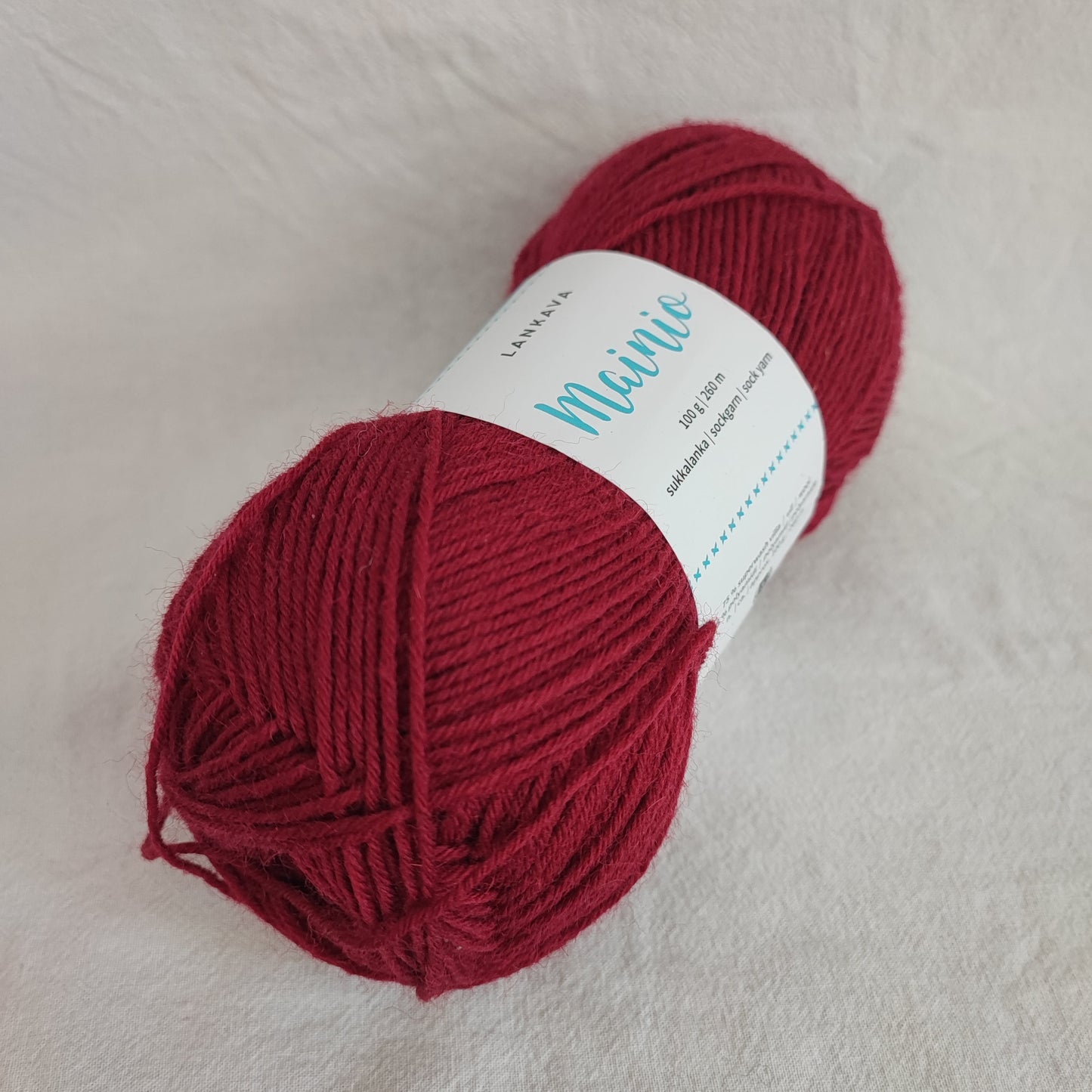 Lankava Mainio -sukkalanka, Punajuuri, 676, 100g