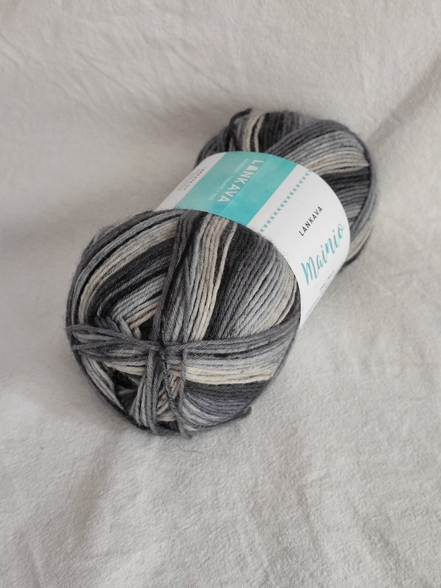 Lankava Mainio -sukkalanka, Tuhka, 5075, 100g