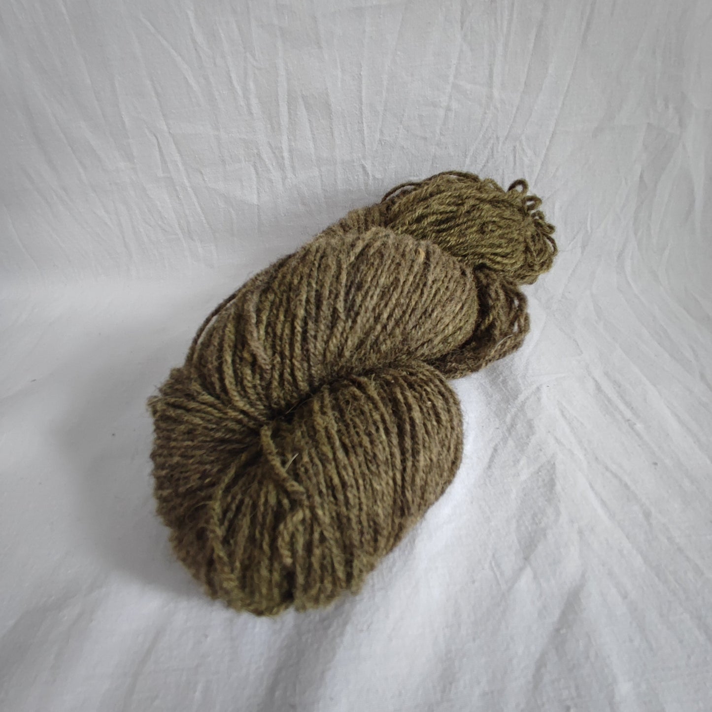 Unnaslahden lammastilan NORKKO Karstalanka, luonnonväreillä värjätyt, Sammal, 100g