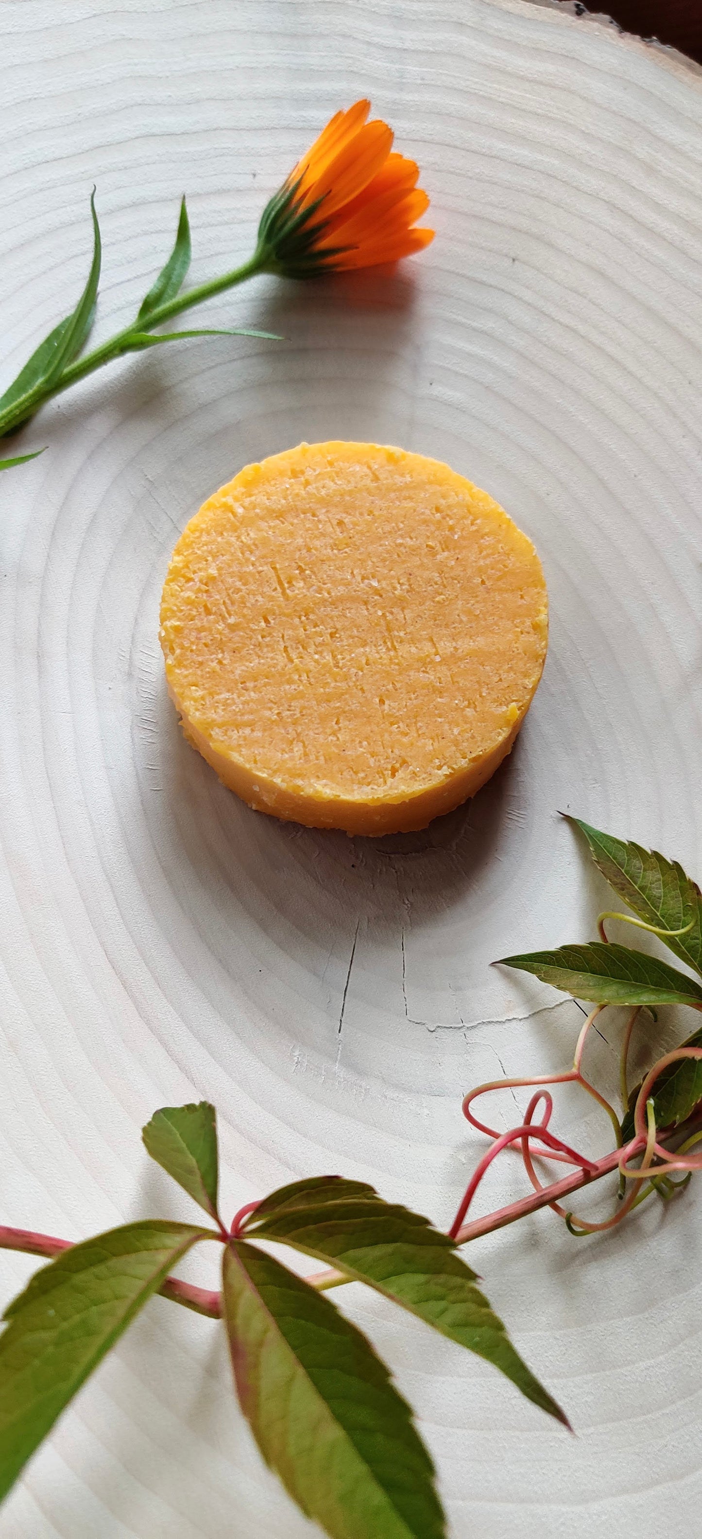 Kolme Cosmetics Kasvosaippua Kehäkukka & Sitrus, normaalille iholle