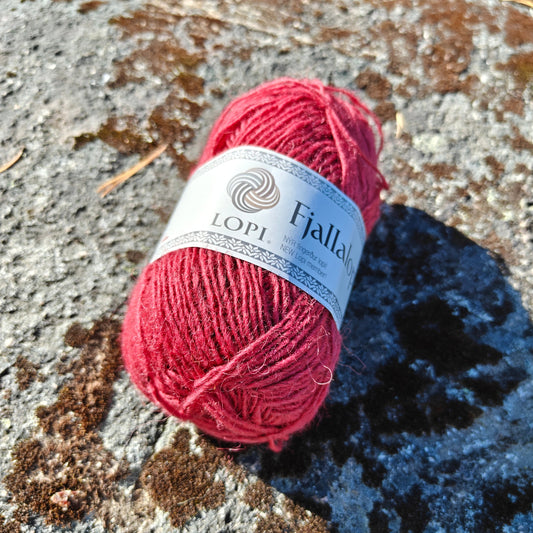 Istex Fjallalopi islantilainen villalanka, Lopi-lankaperheen uutuus, Tumma roosa, 3072, 50g