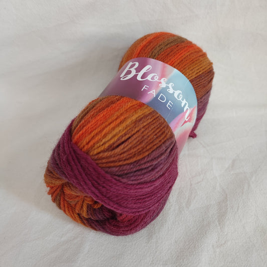 ENNAKKOTILATTAVISSA Blossom Fade -sukkalanka,Fuksia-oranssi-okra, 31, 100g