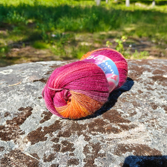 ENNAKKOTILATTAVISSA Blossom Fade -sukkalanka,Fuksia-oranssi-okra, 31, 100g