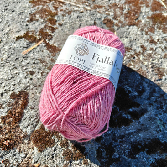 Istex Fjallalopi islantilainen villalanka, Lopi-lankaperheen uutuus, Vaaleanpunainen, 3071